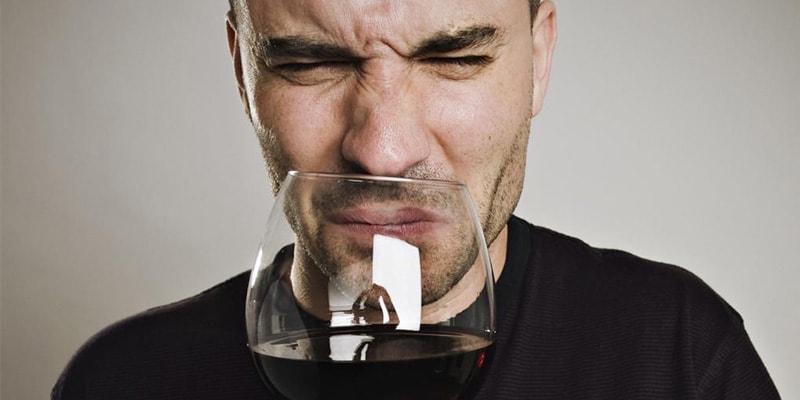 vino dall'odore cattivo